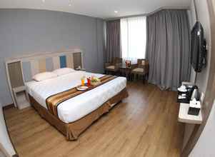 Bilik Tidur 4 Grand Palace Hotel Makassar