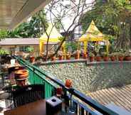 Bar, Cafe and Lounge 3 Cipta Hotel Mampang