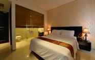 BEDROOM Emilia Hotel By Amazing - Palembang
