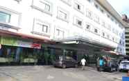 Luar Bangunan 2 Emilia Hotel By Amazing - Palembang