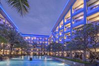 Swimming Pool Hotel Lombok Garden