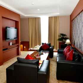 Bar, Cafe and Lounge 7 Abadi Suite Tower Jambi By Tritama Hospitality, Hotel Provinsi Jambi