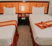 Bedroom 5 Grand Q Hotel Gorontalo
