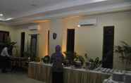 ร้านอาหาร 2 Sentana Mulia Hotel