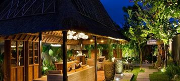 Restaurant 3 Komea Villa 