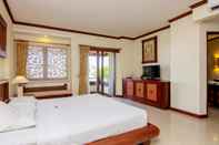 Bedroom Grand Balisani Suites