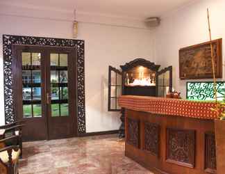 Lobby 2 Hotel Merdeka Kediri