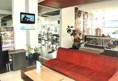 Lobby 4 High Livin Apartment Baros