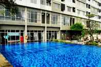 Kolam Renang High Livin Apartment Baros