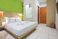 Bedroom LeGreen Suite Senayan