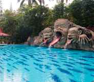 Swimming Pool 7 Puri Asri Hotel & Resort Magelang