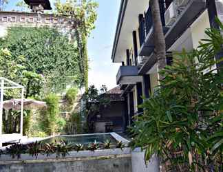 Luar Bangunan 2 Legian Cozy