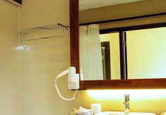 In-room Bathroom 5 Sari Villa Sanur Beach