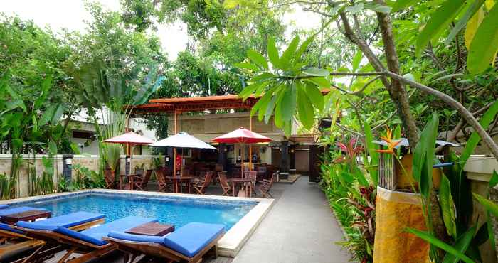 Swimming Pool Sari Villa Sanur Beach