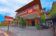 Bangunan 3 OYO 3244 Grand Chandra Hotel