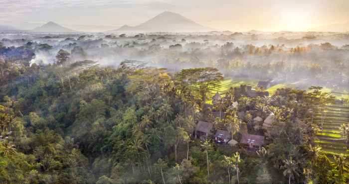 Luar Bangunan Blue Karma Dijiwa Ubud