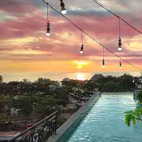 Swimming Pool 1 HW Hotel Padang, Khách sạn Kantor Perwakilan ALS Padang
