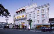 Bangunan 2 HW Hotel Padang