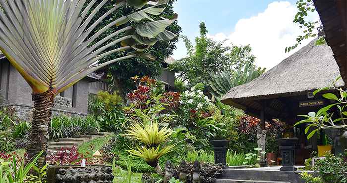 Lobby Villa Nirvana Bali