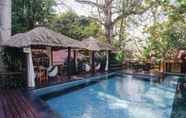 Swimming Pool 2 Kampung 168 Jimbaran