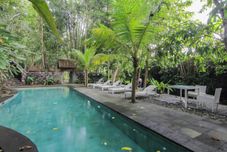 スイミングプール Khayangan Resort Yogyakarta