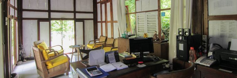 ロビー Khayangan Resort Yogyakarta