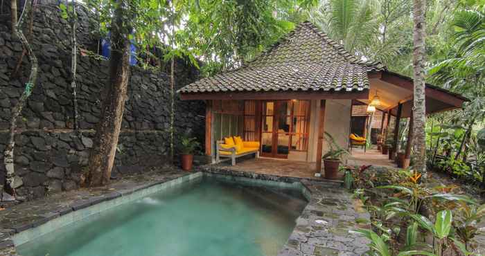 Bên ngoài Khayangan Resort Yogyakarta