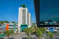 Bên ngoài Whiz Prime Hotel Balikpapan