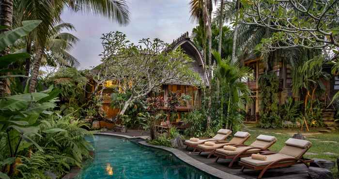 Hồ bơi  Aryaswara Villa Ubud