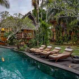 Swimming Pool 1 Aryaswara Villa Ubud, Rusters Pottery Studio Hotels