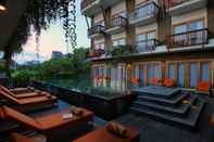 Swimming Pool The Kirana Canggu Hotel