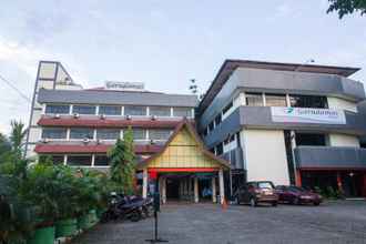 Bên ngoài 4 Garudamas Hotel