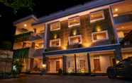 Luar Bangunan 2 Grand Aularis Hotel