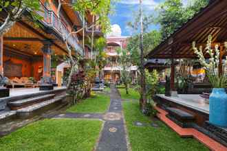 Luar Bangunan 4 Sayong House