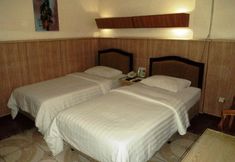 Bedroom 5 Hotel Duta