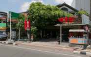 ภายนอกอาคาร 4 OYO 2580 Hotel Puri Royan