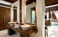 Toilet Kamar 2 The Kayana