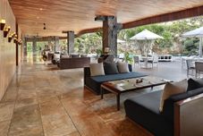 Lobby Peppers Seminyak