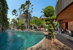 Common Space 3 Peppers Seminyak