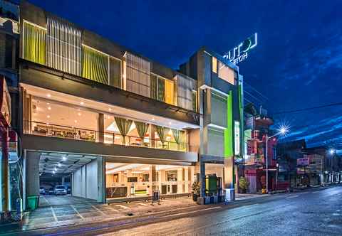 Exterior Hotel Lotus Subang