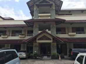 Luar Bangunan 4 Hotel Merbabu Semarang