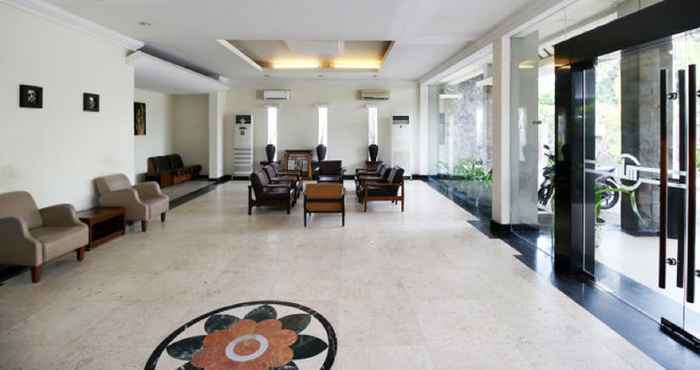 Lobby Hotel Merbabu Semarang