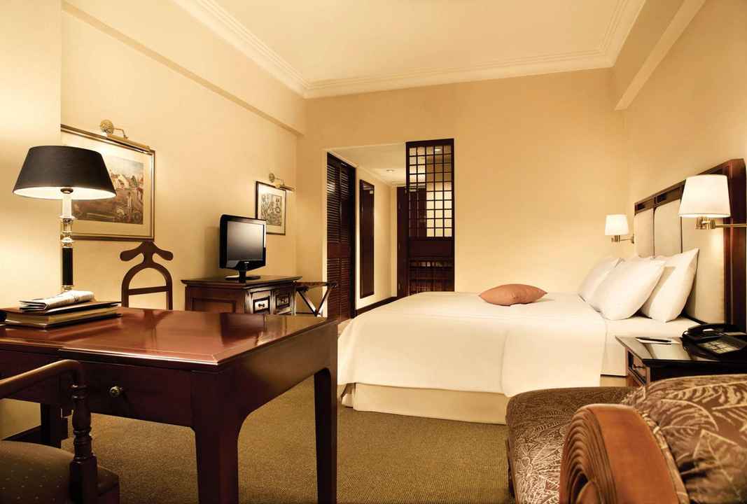 Harga kamar Lumire Hotel & Convention Center, Senen untuk tanggal 1112