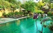 Kolam Renang 2 Aqua Bali Villa