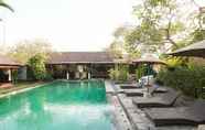 Swimming Pool 4 Aqua Bali Villa