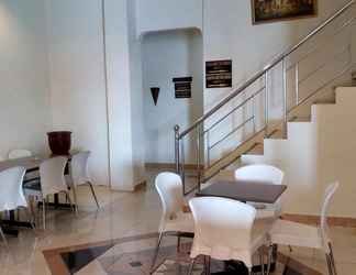 Lobby 2 Siliwangi Hotel Airport