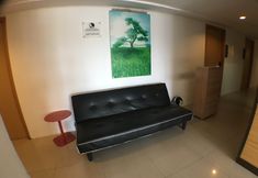 Lobby 4 Star Apartment Lt. 19 & 20