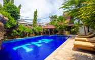 Swimming Pool 5 Gili Sands Hotel and Bar