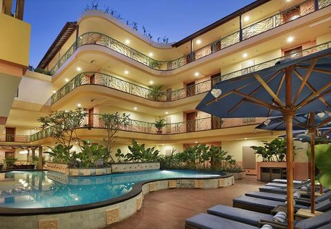Swimming Pool SenS Hotel and Spa