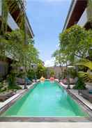 SWIMMING_POOL The Sunset Mansion Seminyak 